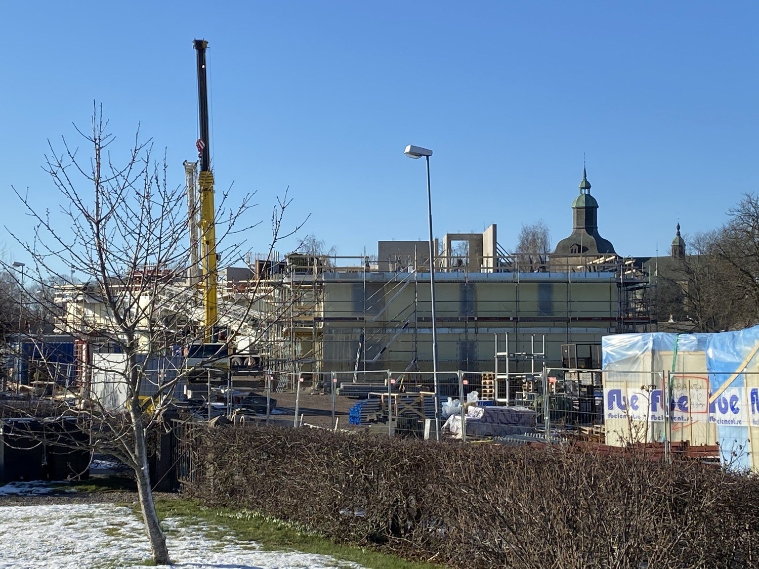 Foto av hus som byggs.